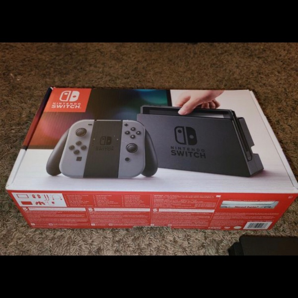 Nintendo switch - Picture 2 of 5